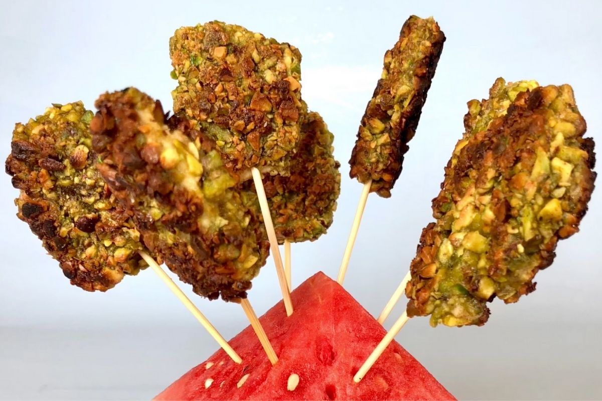 Pistachio Chicken Lollies