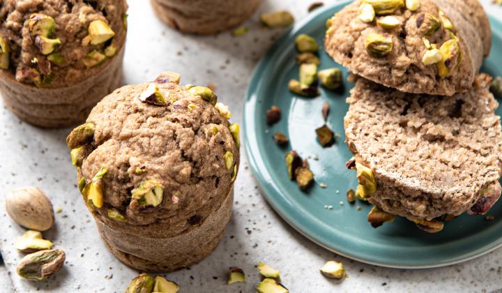 Breakfast Muffin with Banana, Wholemeal Flour and Pistachios