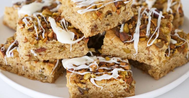 Plant-Based Chickpea Pistachio Blondies